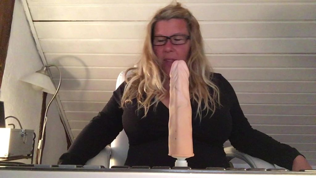 sexy foto nr. 4 von Dildo Talk