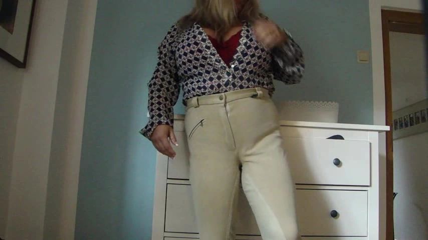 sexy foto nr. 6 von Reithose-anziehen.