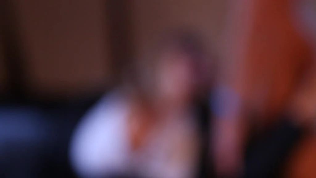sexy foto nr. 1 von Ich mache ihn zum Mann - sein 1. BJ