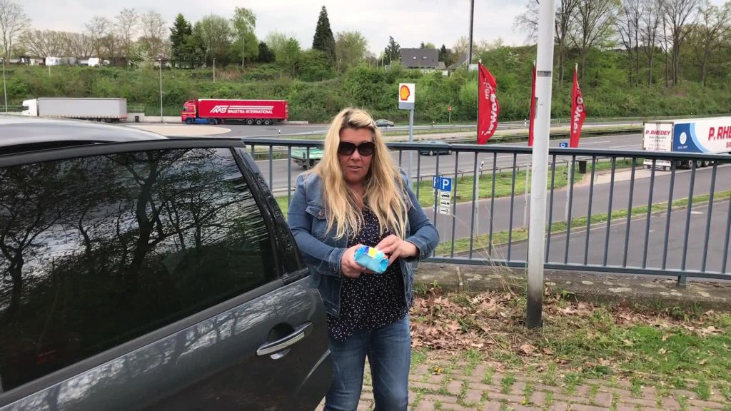 sexy foto nr. 2 von Pinkelpause auf der A3