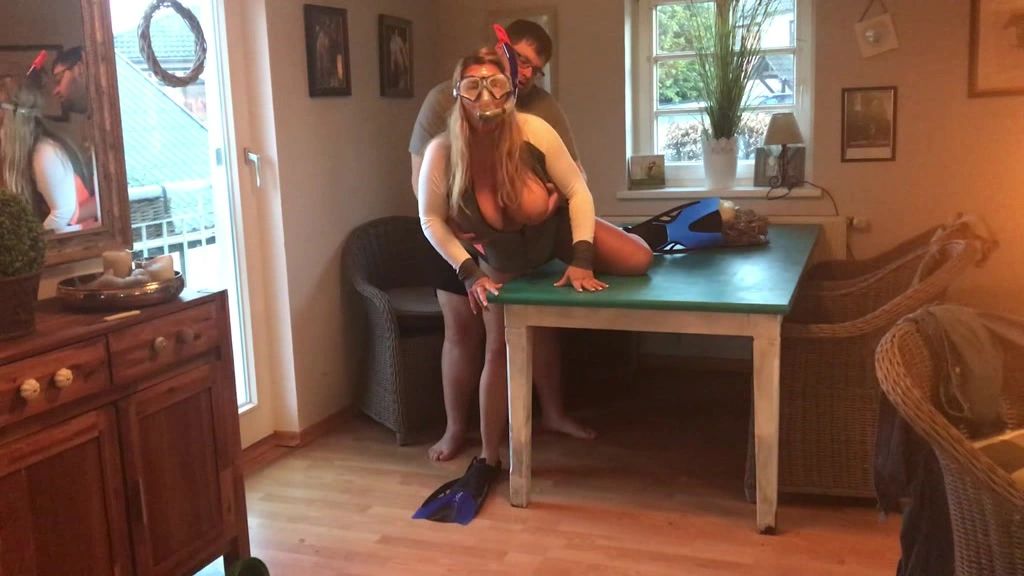 sexy foto nr. 9 von Diving - Fetish - Neopren, Schwimmflossen und Tauchermaske