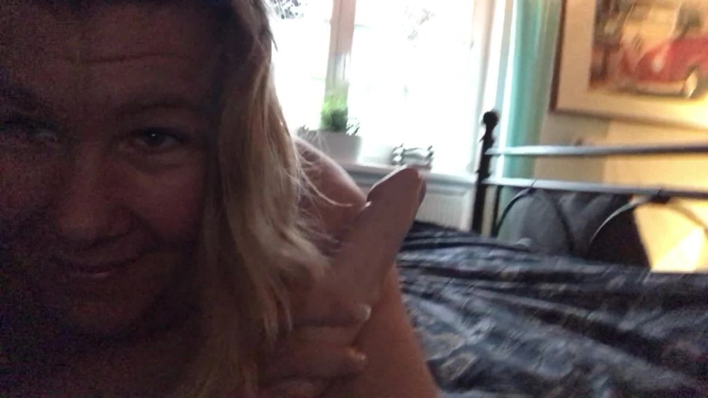 sexy foto nr. 9 von POV Zungenküsse mit Dir