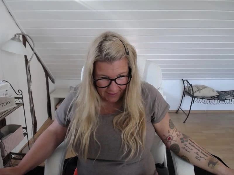sexy foto nr. 2 von Fernbeziehungsvideo - USA-Germany - make me pregnant !!!!