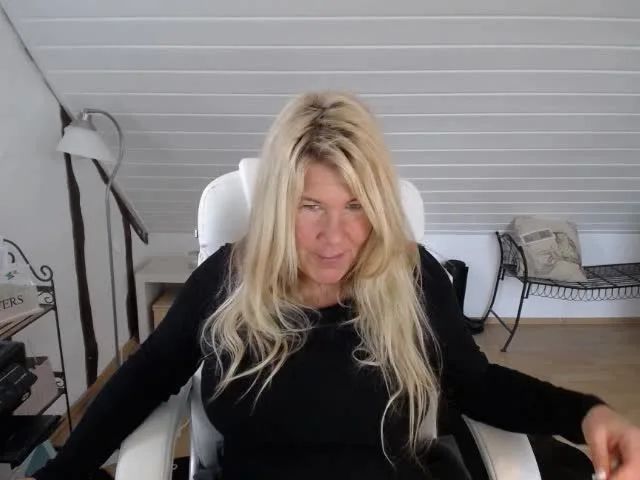 sexy foto nr. 1 von Dicke Ballermänner für Dich - pack mal an !!!