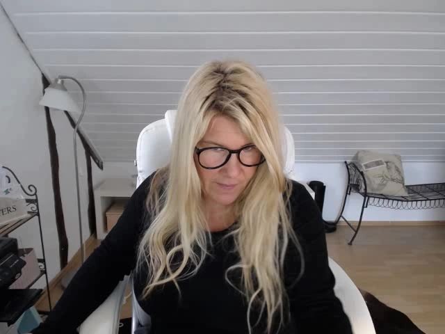 sexy foto nr. 3 von Dicke Ballermänner für Dich - pack mal an !!!