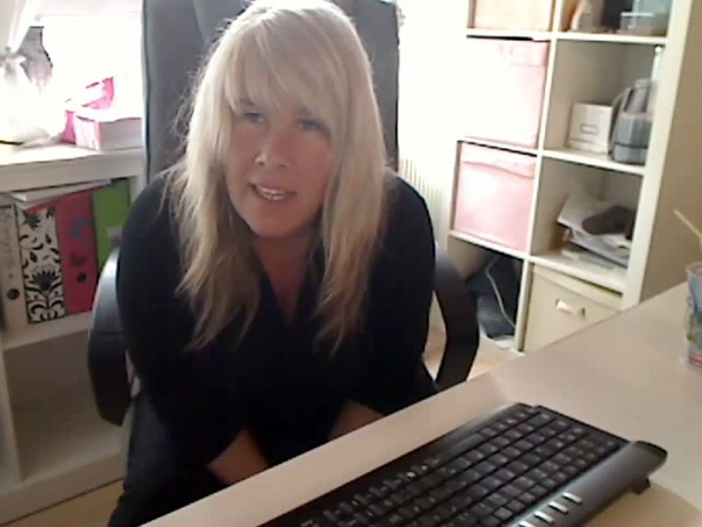 sexy foto nr. 6 von Ganz privat - ich singe... (hat noch niemand je gesehen !)