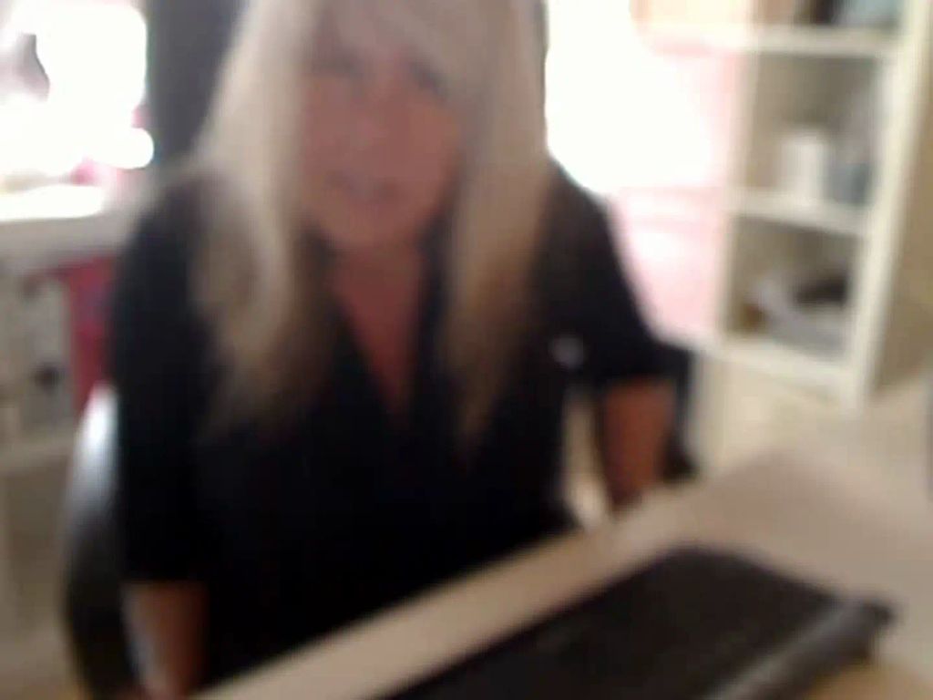 sexy foto nr. 8 von Ganz privat - ich singe... (hat noch niemand je gesehen !)