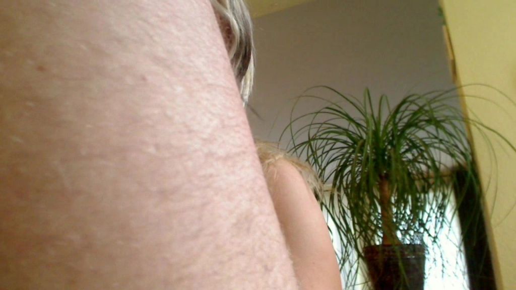 sexy foto nr. 9 von Junger Bulle - lecker Sperma ! MILFCLIP