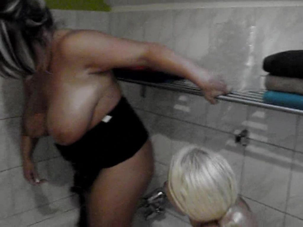 sexy foto nr. 10 von Pipifreundinnen