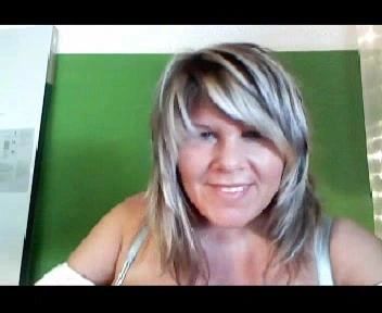 sexy foto nr. 2 von Die Nymphomanin