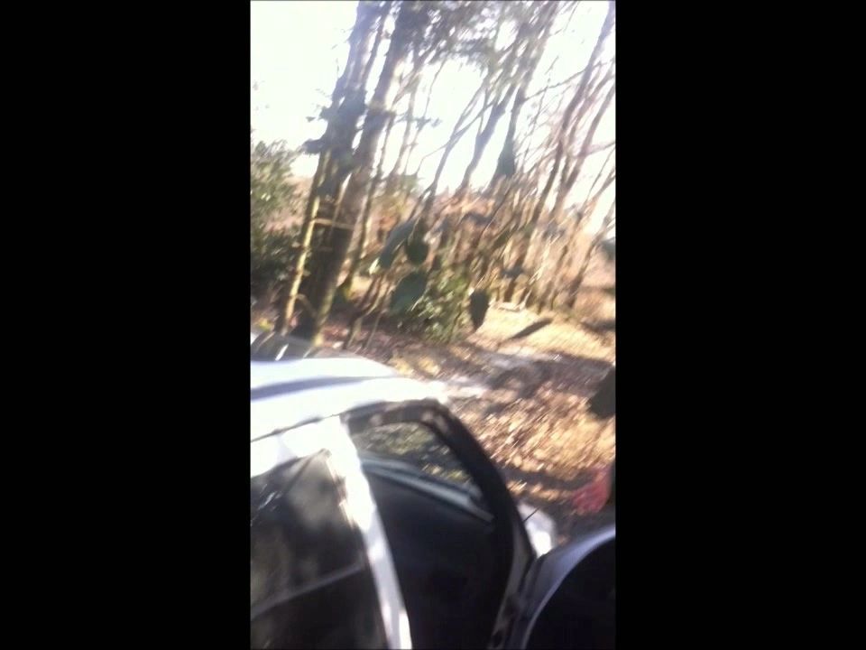 sexy foto nr. 9 von Junger Pisser im Wald - MilF im Glück - Intro