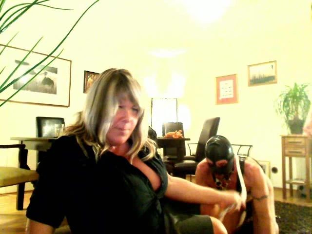 sexy foto nr. 6 von Hundeerziehung mit Sklave Ralph und MyUnfairLady