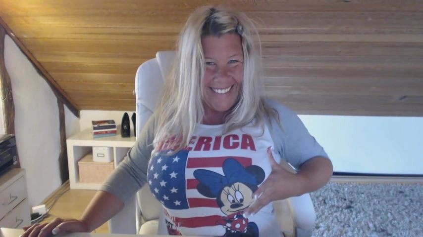 sexy foto nr. 4 von Micky Mouse - Ohren raus
