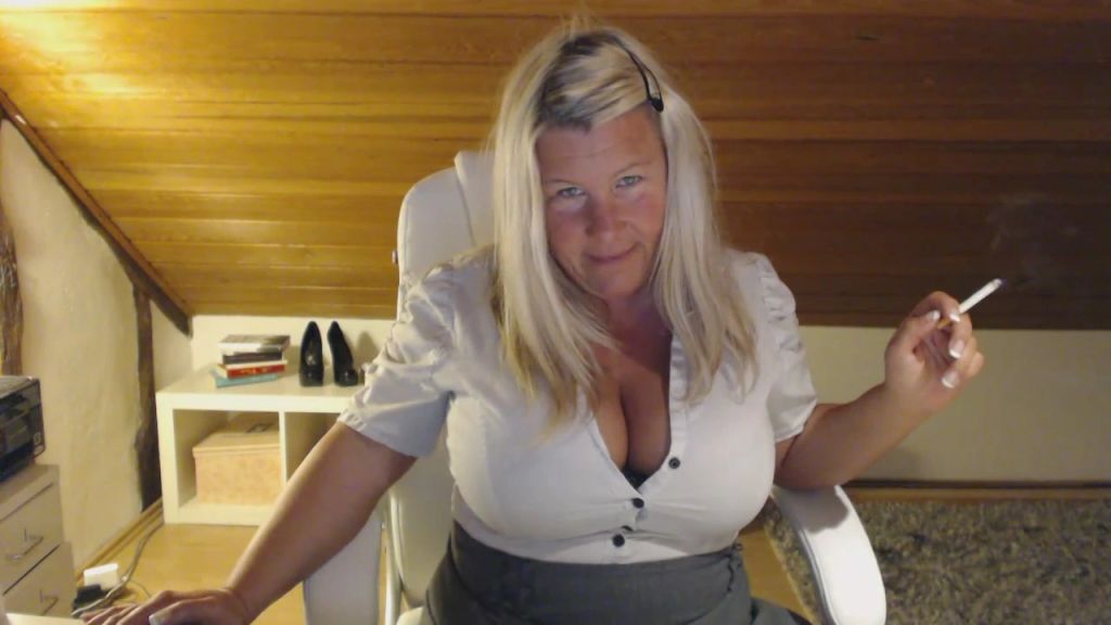 sexy foto nr. 7 von Feierabend Zigarette