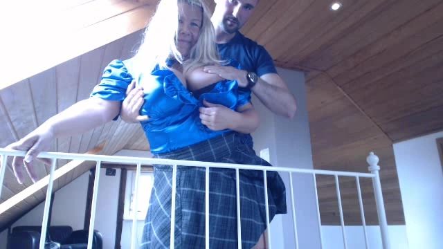 sexy foto nr. 2 von Brutaler Doggy-wundfick