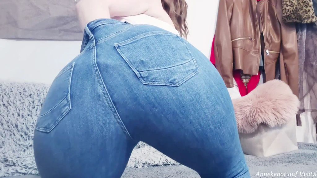 sexy foto nr. 5 von Drecksau leckt und wichst