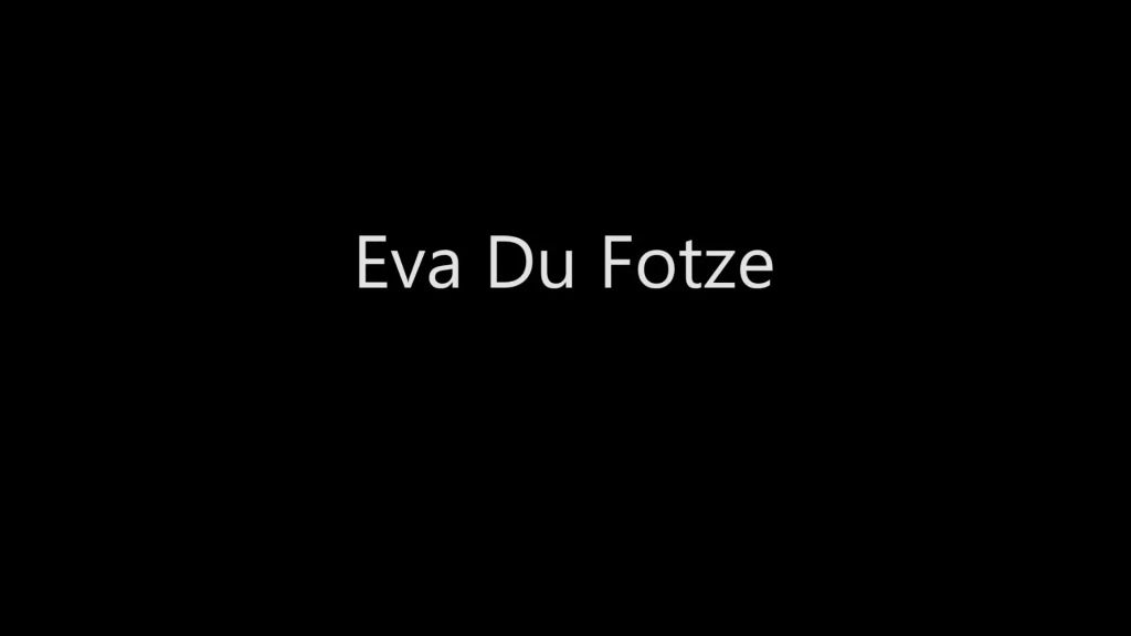 sexy foto nr. 1 von Eine Ankündigung für Eva
