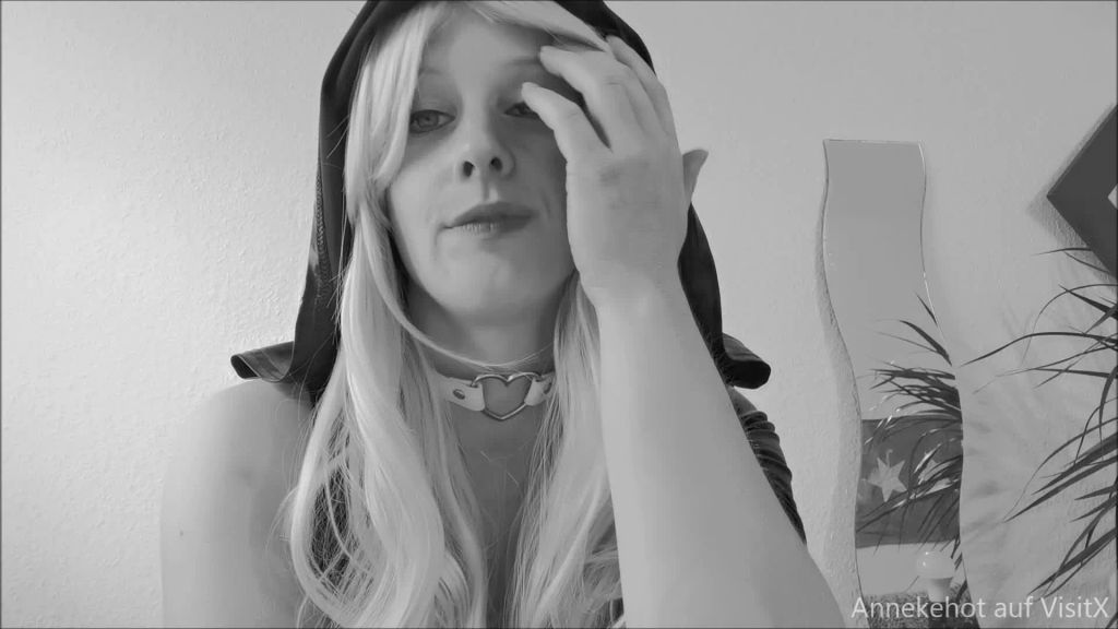 sexy foto nr. 3 von Mach sitz und wedele für uns