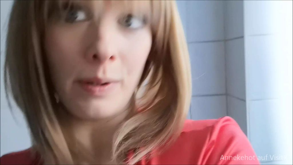 sexy foto nr. 4 von Kurze Wichseinheit 3 - Ich mache Pipi Du wichst