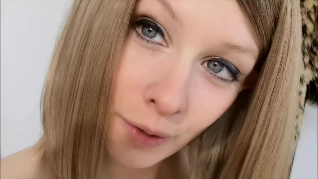 sexy foto nr. 3 von Im Ehebett machst Du die Beine für mich breit