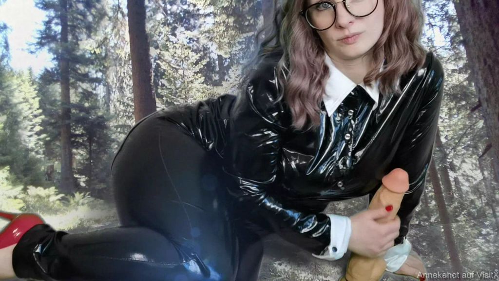 sexy foto nr. 6 von Analstuten e.V. - Das Treffen im Wald