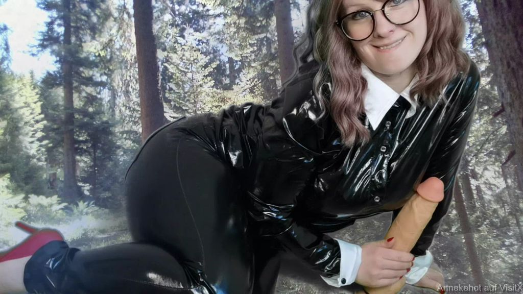 sexy foto nr. 7 von Analstuten e.V. - Das Treffen im Wald