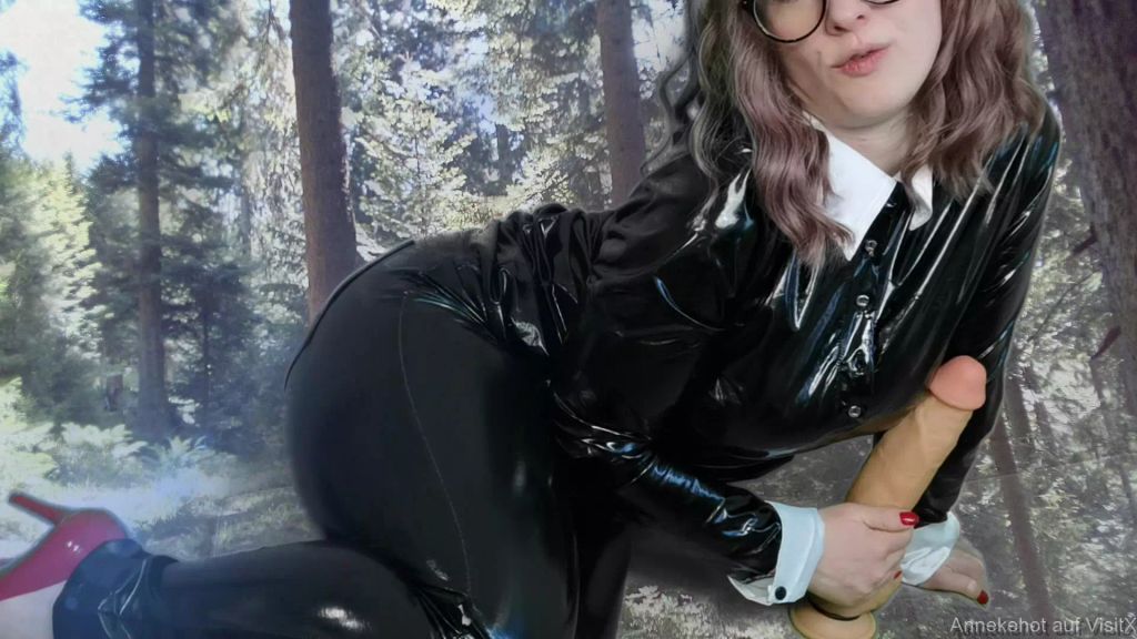 sexy foto nr. 8 von Analstuten e.V. - Das Treffen im Wald