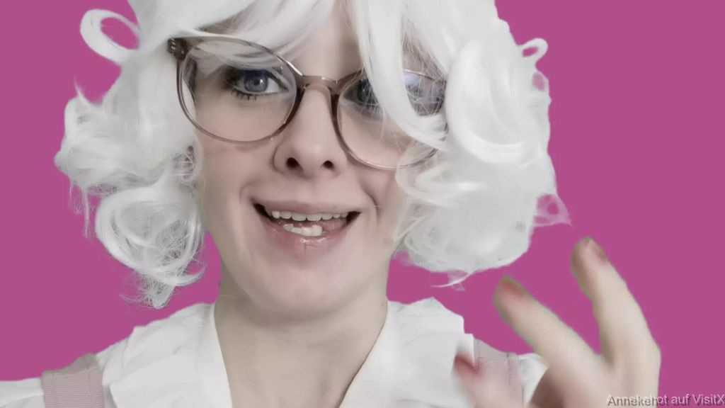 Schüchterne Jessi pinkelt