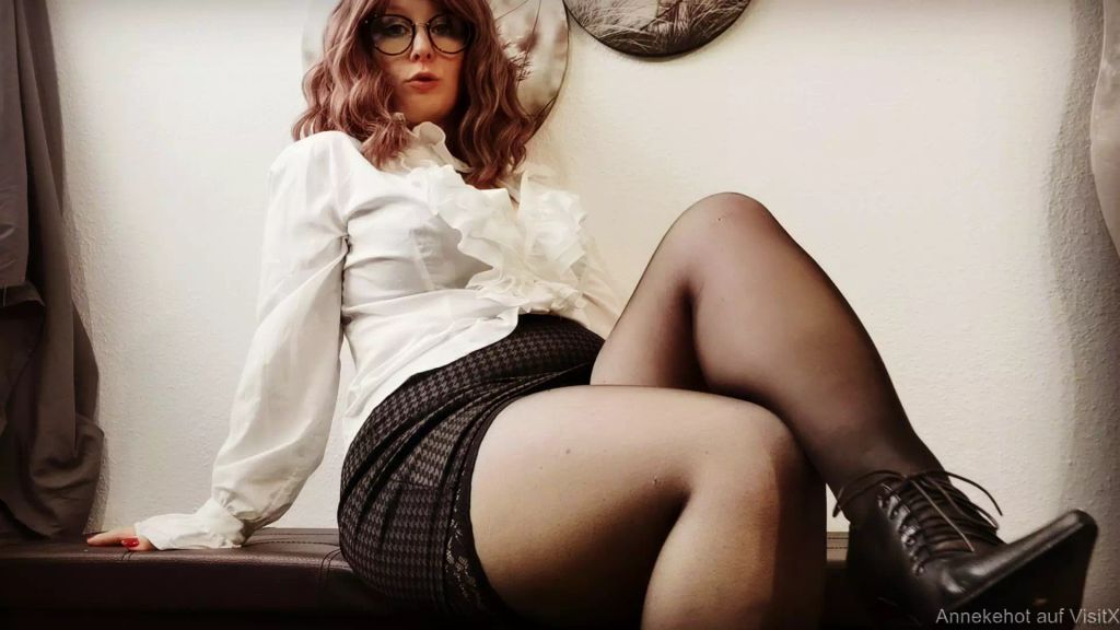 sexy foto nr. 6 von Wochengespräch bei Deiner Chefin
