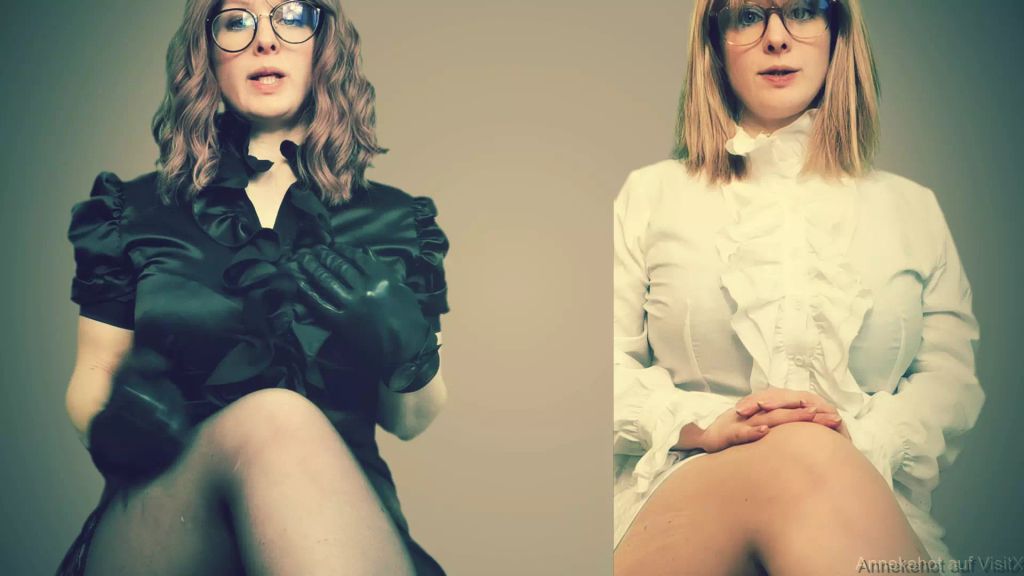 sexy foto nr. 1 von Strenge Anne - Lobende Anne Version 1