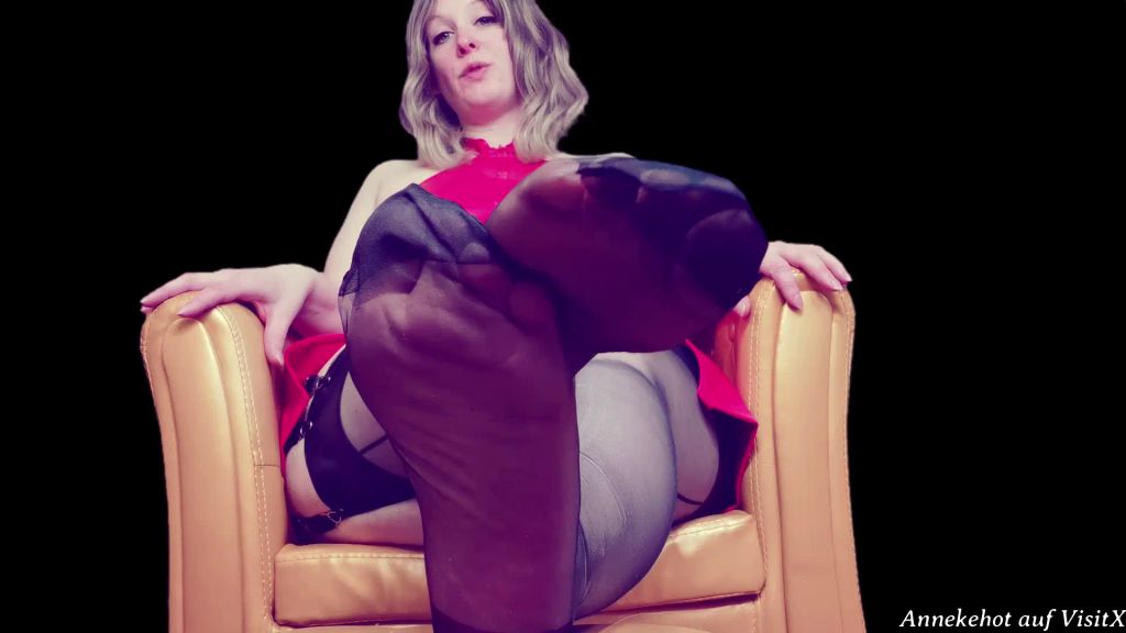 sexy foto nr. 7 von Wichsdiener darf schmusen