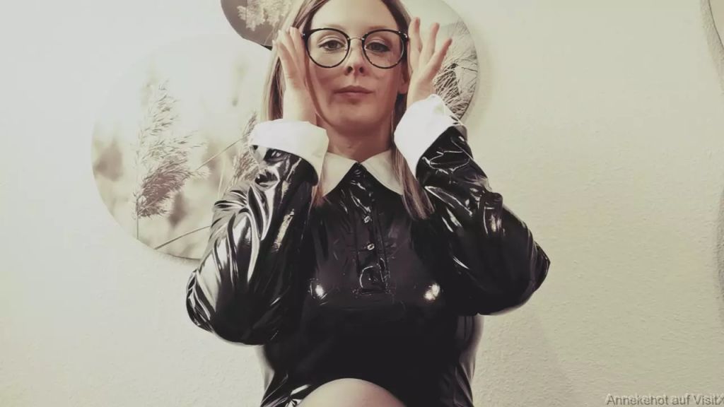 sexy foto nr. 1 von ASMR - Wichsen bedeutet Anne