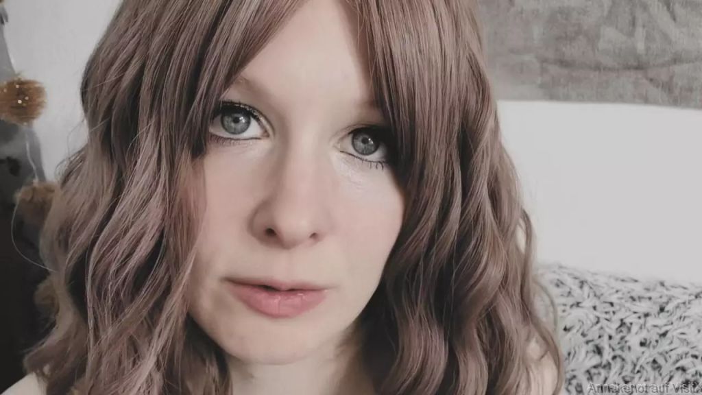 sexy foto nr. 5 von ASMR - Wichsen bedeutet Anne