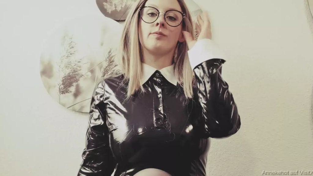 sexy foto nr. 8 von ASMR - Wichsen bedeutet Anne