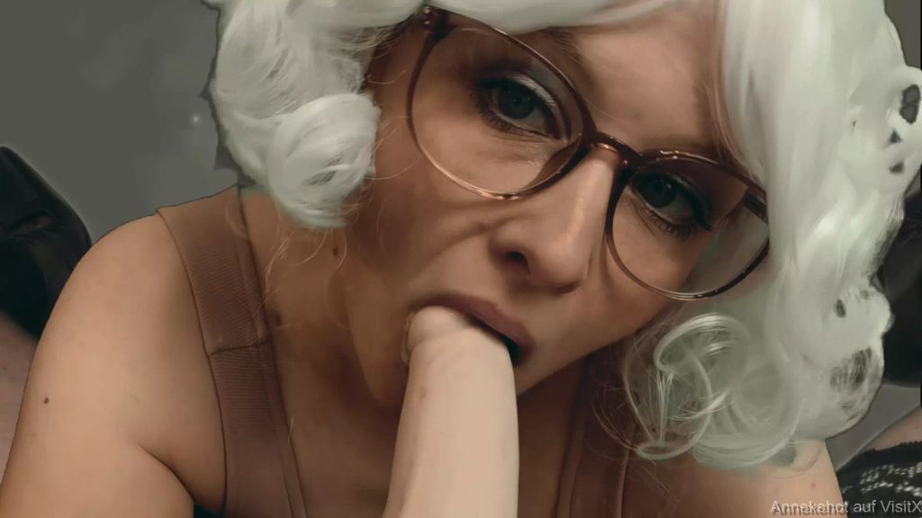 sexy foto nr. 9 von Jessi bläst Mareike