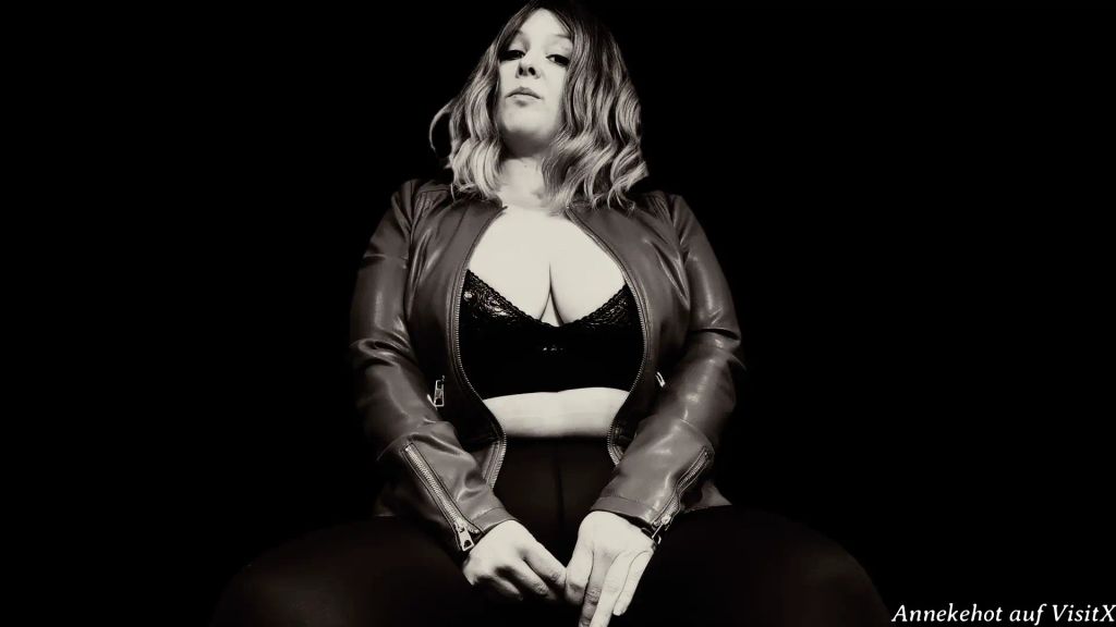 sexy foto nr. 3 von Mach AHHH für deine Herrin