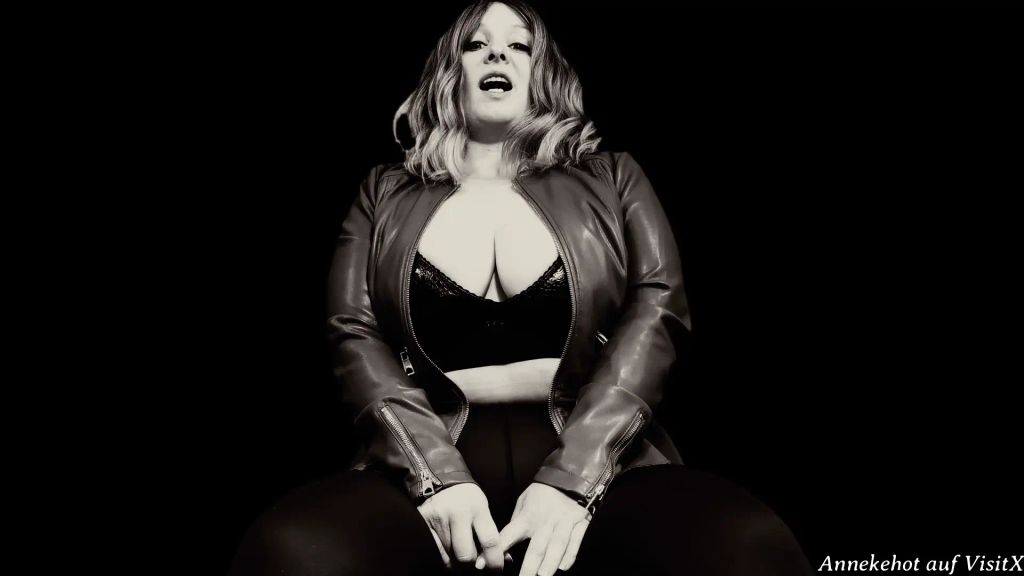 sexy foto nr. 4 von Mach AHHH für deine Herrin