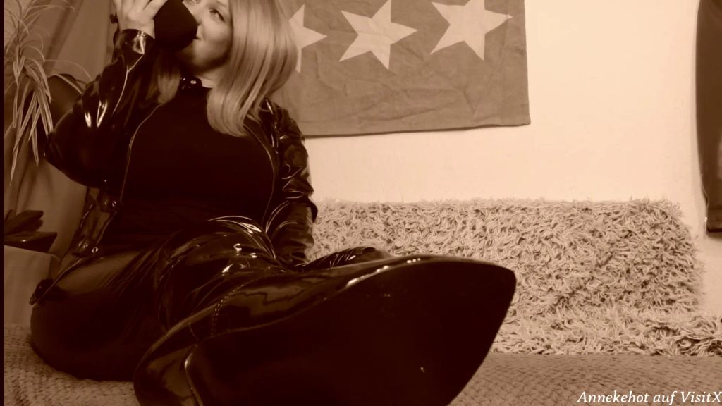 sexy foto nr. 1 von Ich weiß was du getan hast - geflüster