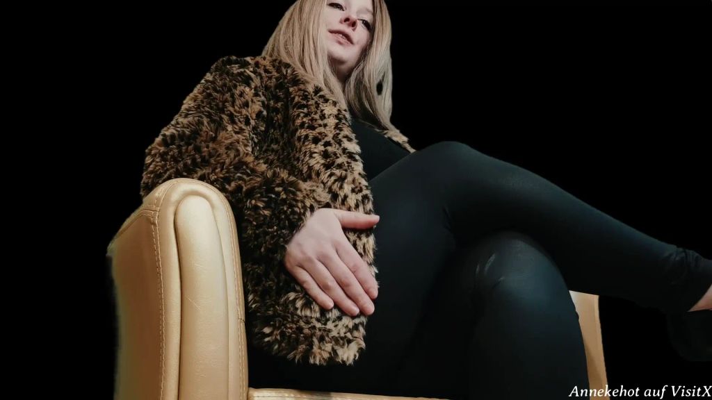 sexy foto nr. 1 von Deine Frau wird gefickt und Du darfst schmusen