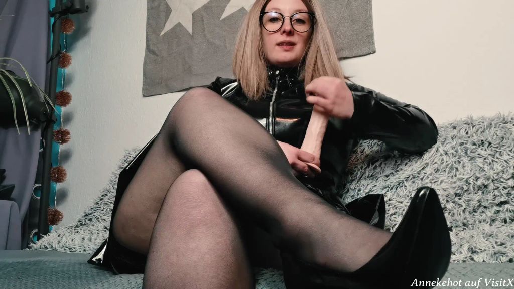 sexy foto nr. 2 von Post Orgasmus - nie genug gewichst