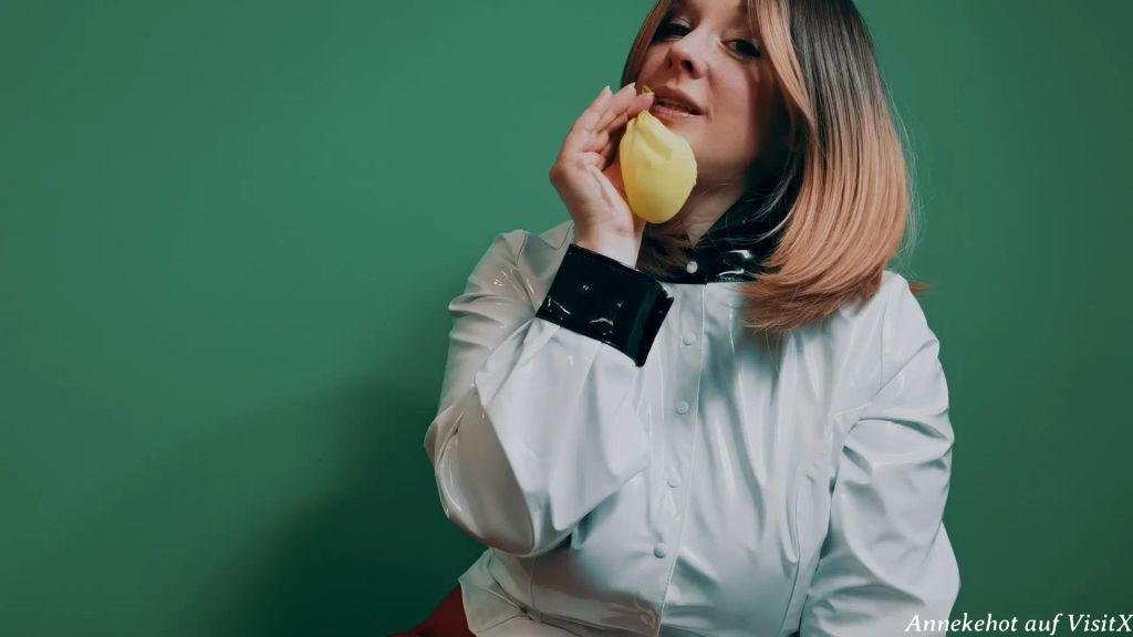 sexy foto nr. 9 von Peinlich! Du bist ein Luftballonficker