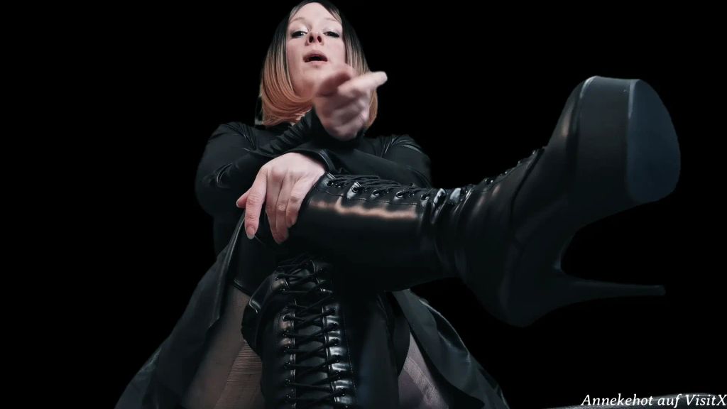 Wichsdiener ausgenutzt