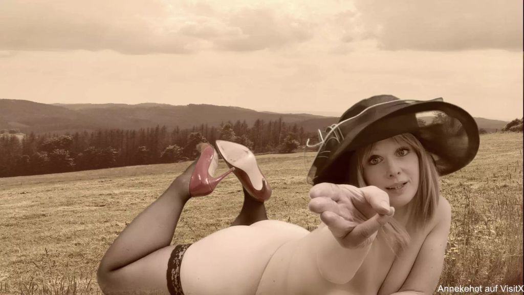 sexy foto nr. 9 von Wichsi hat Anne beim Sex machen belauscht