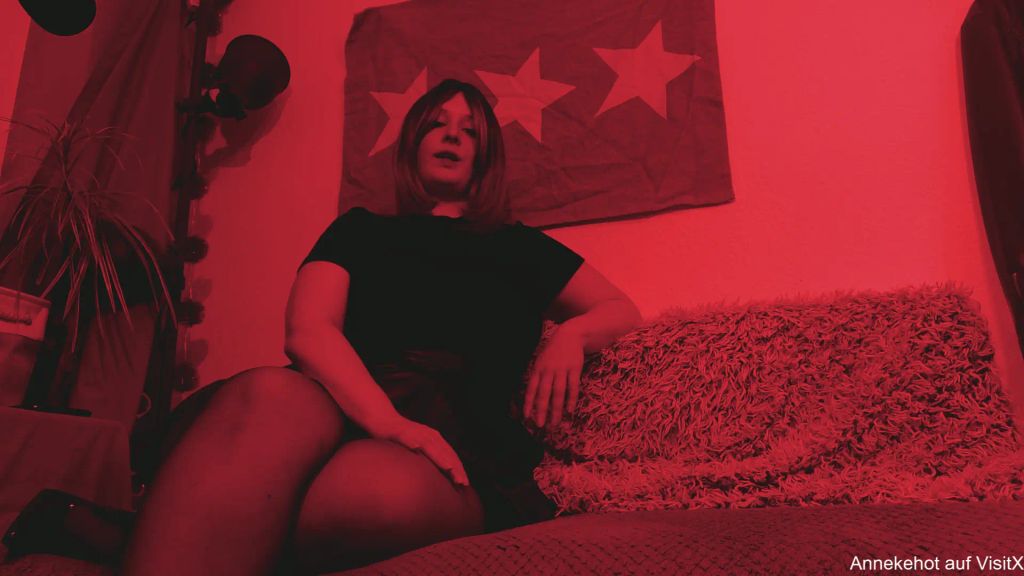 sexy foto nr. 3 von Wichsgeschichte - Deine Frau und Dein Kumpel