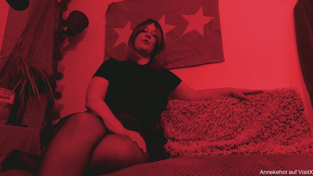 sexy foto nr. 7 von Wichsgeschichte - Deine Frau und Dein Kumpel
