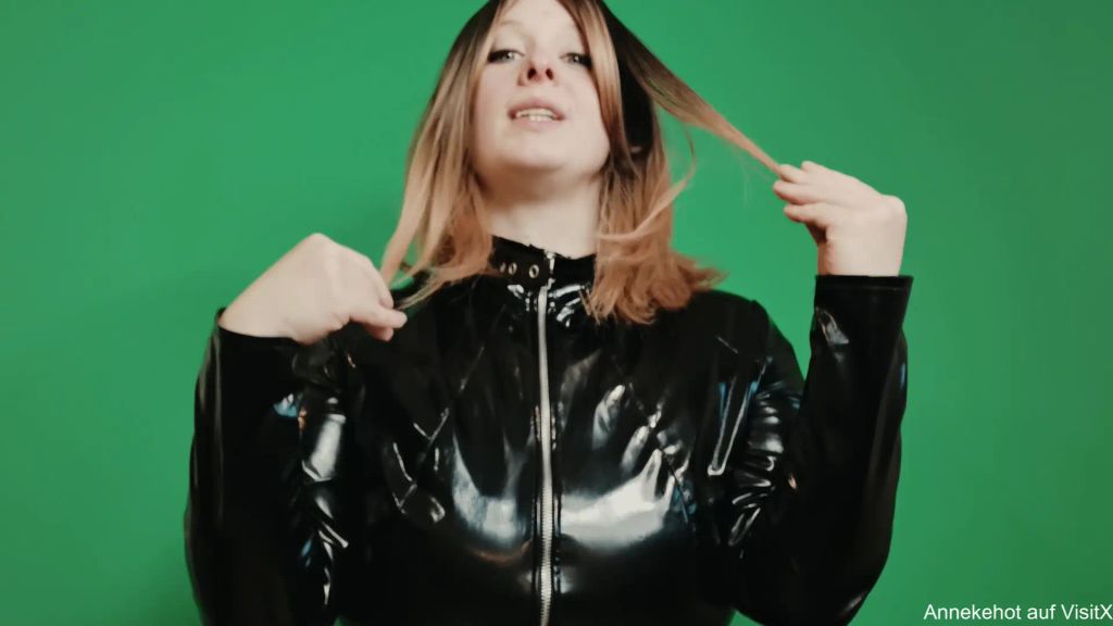 Vorschaubild 5 zum Video „Glotze mich noch intensiver an“