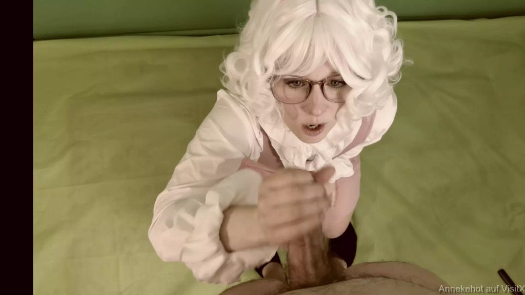 sexy foto nr. 2 von Jessi hatte vorher noch nie Sperma