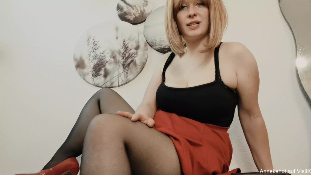 sexy foto nr. 8 von Sissy Fickanleitung mit viel Kopfkino