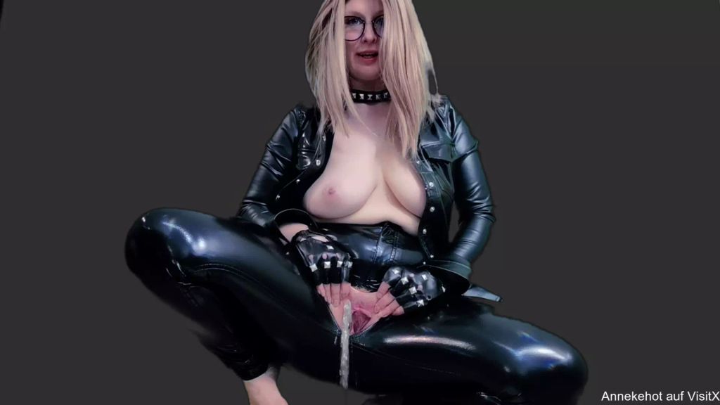 sexy foto nr. 6 von Nachschub - was zum Saufen Männer