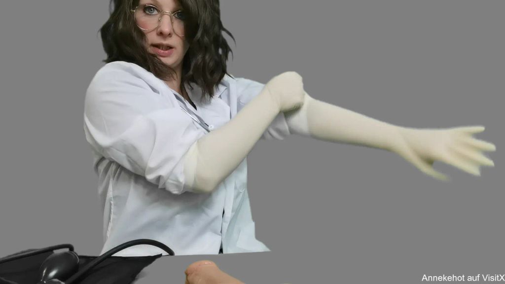 sexy foto nr. 1 von Notfall für Fr. Dr. Zur Scheide